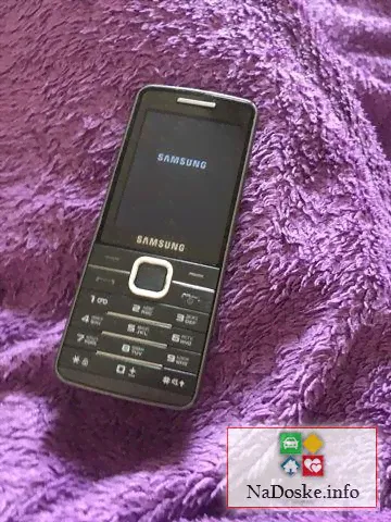 Мобильный телефон Самсунг. SAMSUNG gt-s5610 в Москве-1